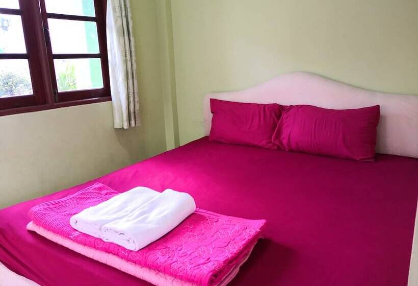 Turfan Hotel And Tigger Park