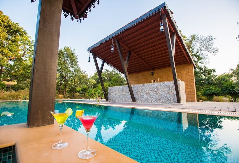 בית מלון כפרי Vannraj Resort And Spa