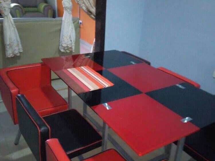 هتل Victory Lodge