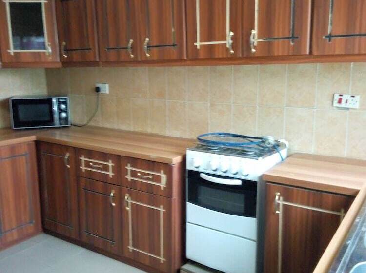 هتل Victory Lodge