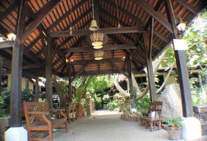 בית מלון כפרי Villa Bali Eco Resort, Rayong