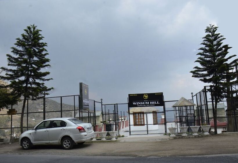 ホテル Winsum Hill
