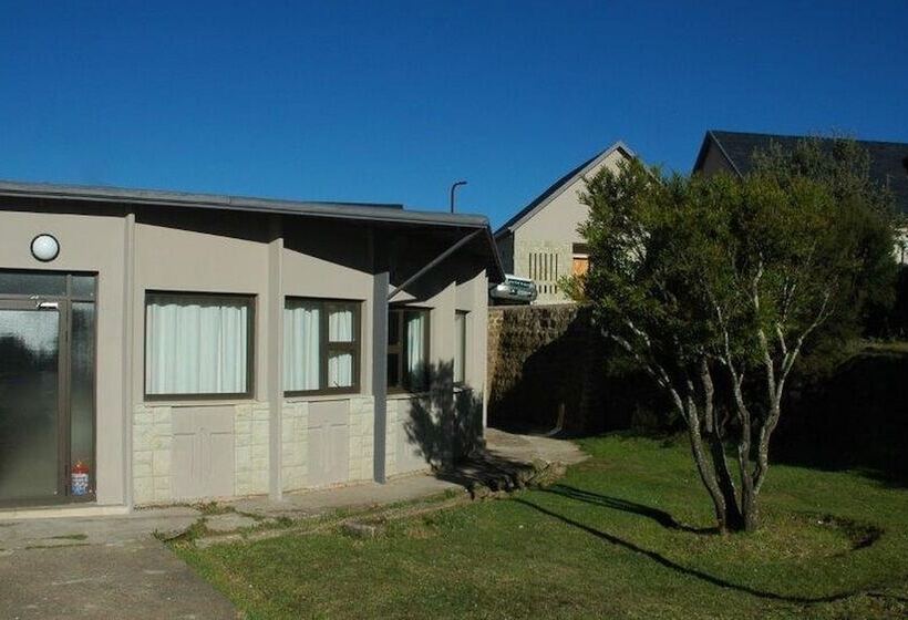 בית מלון כפרי Witsieshoek Mountain Lodge