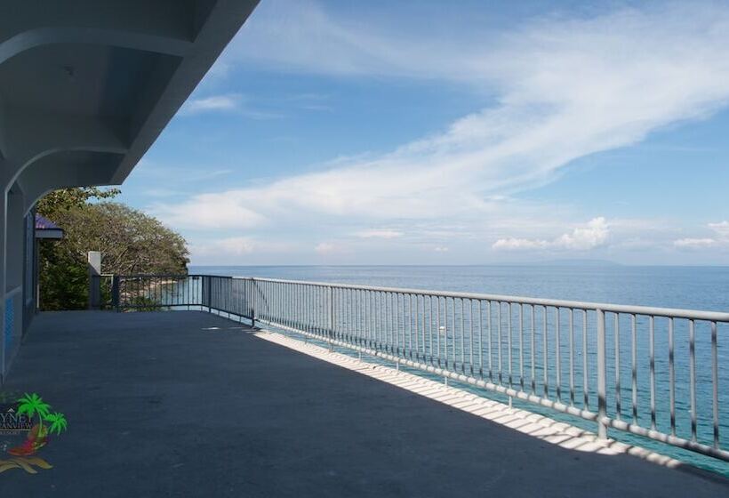 Jaynet Oceanview Resort