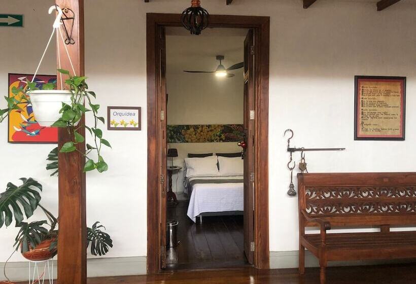 La Estancia Hotel Boutique