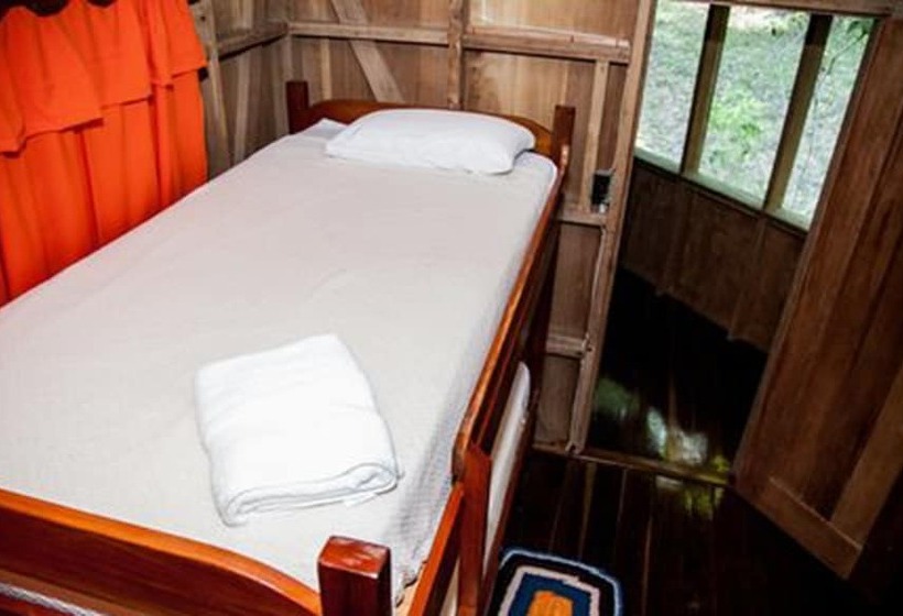 La Milpa Lodge   Hostel