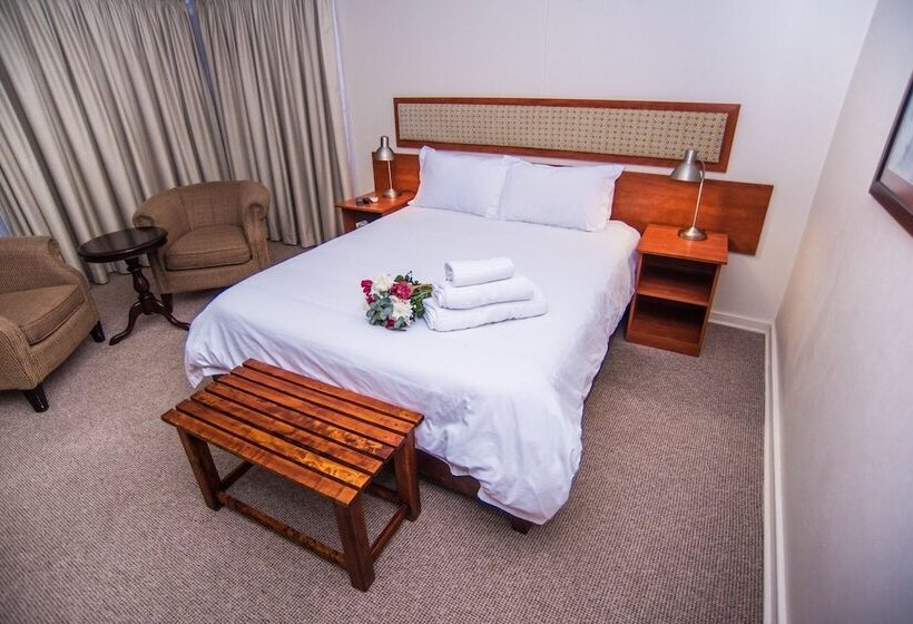 بنسيون Adelante Lodge