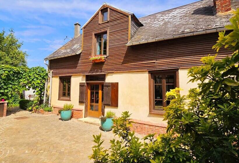 펜션 Au Refuge Des 3 Ours   Chambres D Hôtes Et Cabanes