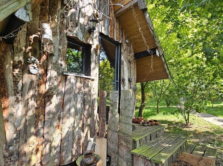 펜션 Au Refuge Des 3 Ours   Chambres D Hôtes Et Cabanes