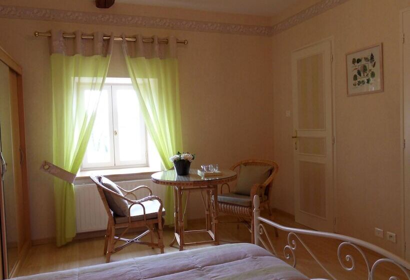 Пансион Aux 3 Sapins