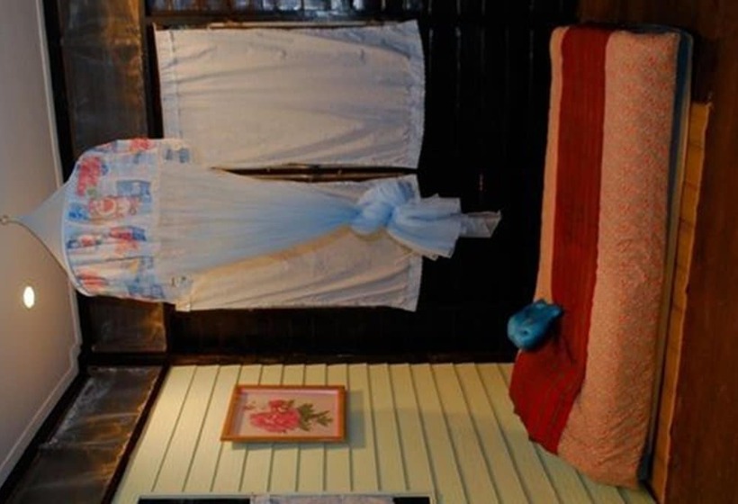 膳宿费 Baan Chang Ton