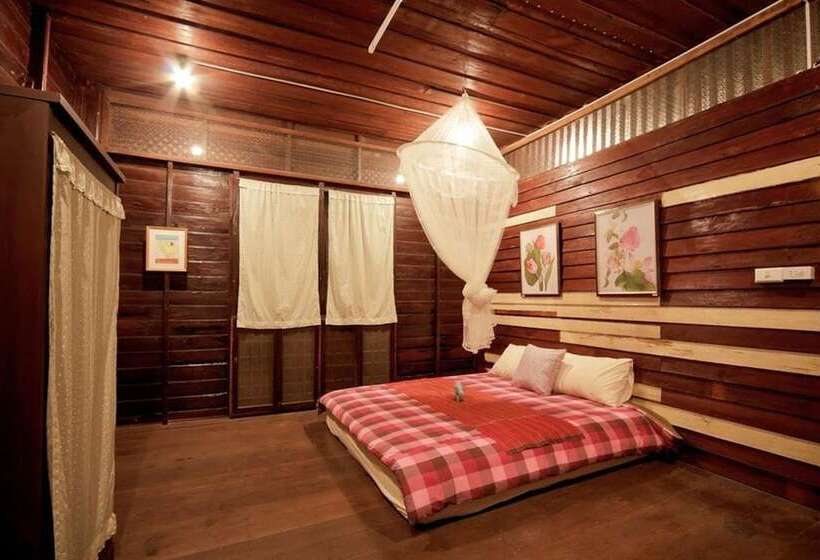 膳宿费 Baan Chang Ton