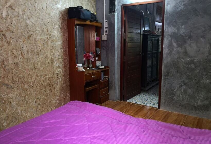 Пансион Baan Raiplaysoi Homestay