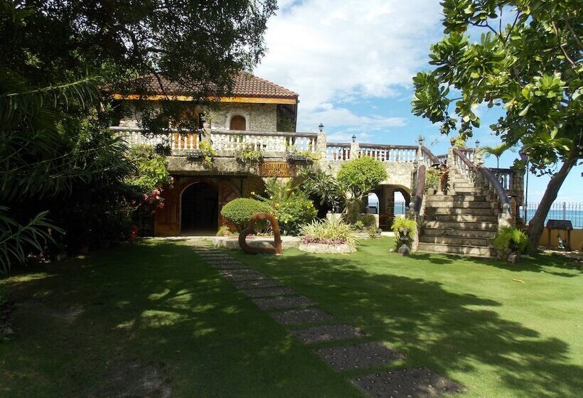 펜션 Baluarte De Argao Beach Resort