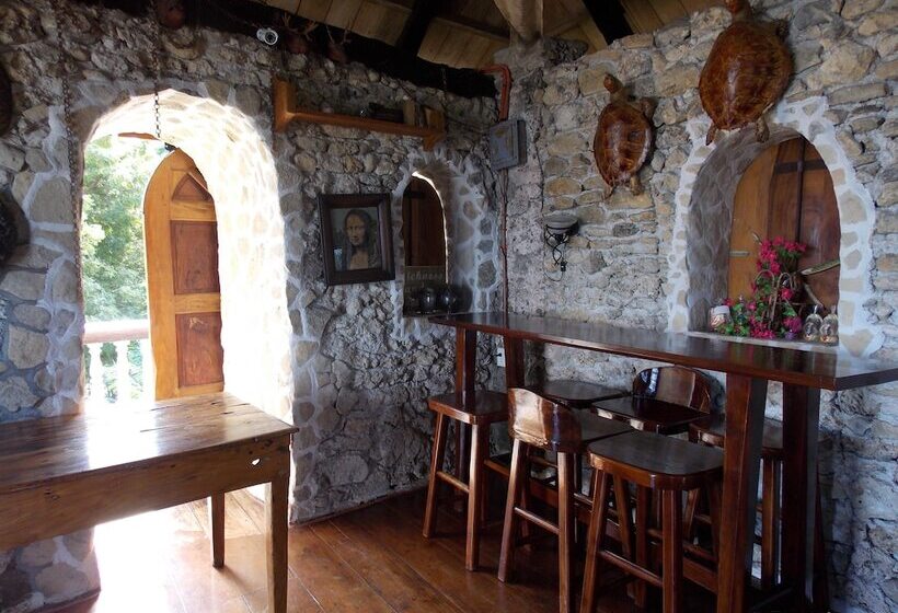 펜션 Baluarte De Argao Beach Resort