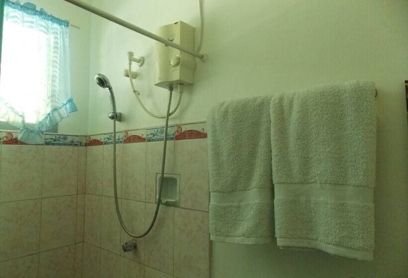 펜션 Baluarte De Argao Beach Resort