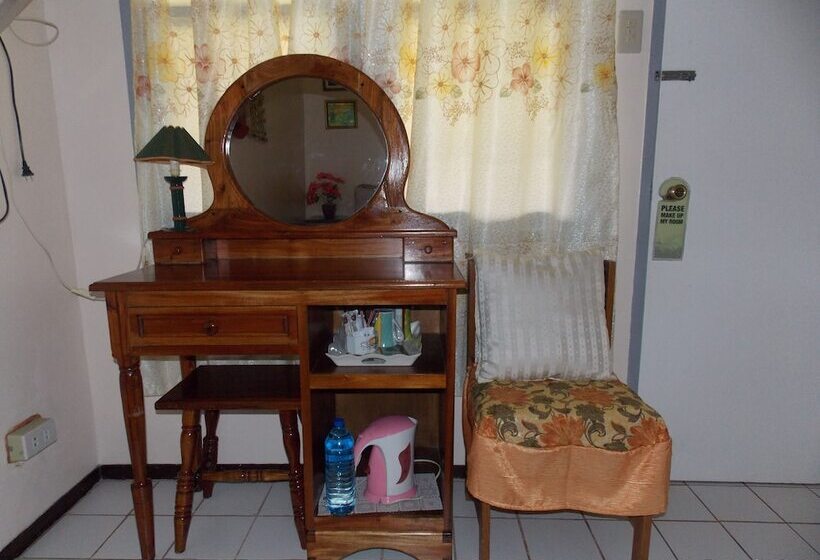 펜션 Baluarte De Argao Beach Resort