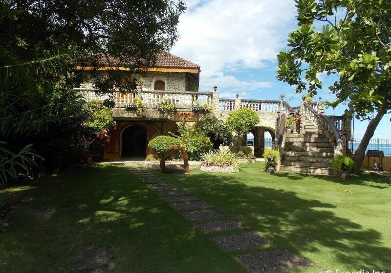 펜션 Baluarte De Argao Beach Resort