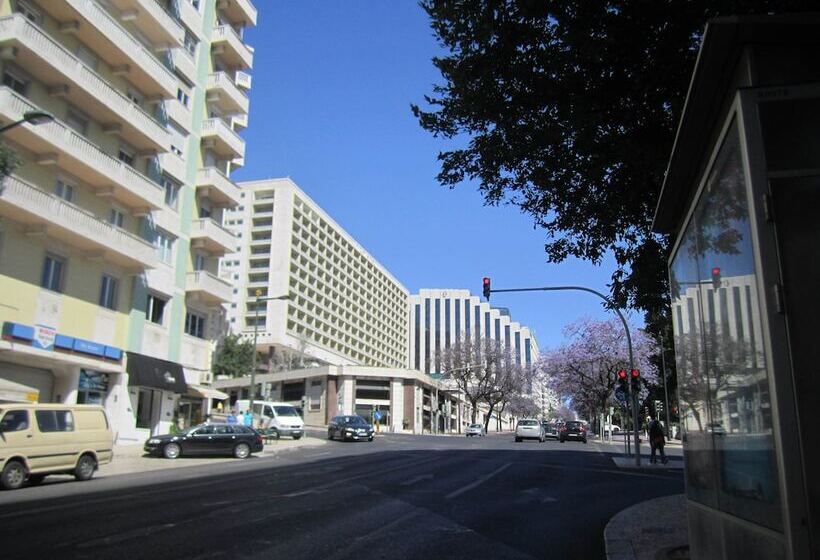 ペンション Castilho Residence