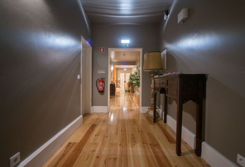 ペンション Castilho Residence