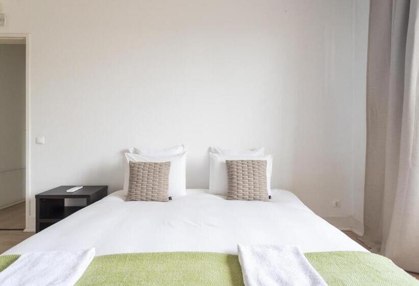 ペンション Castilho Residence