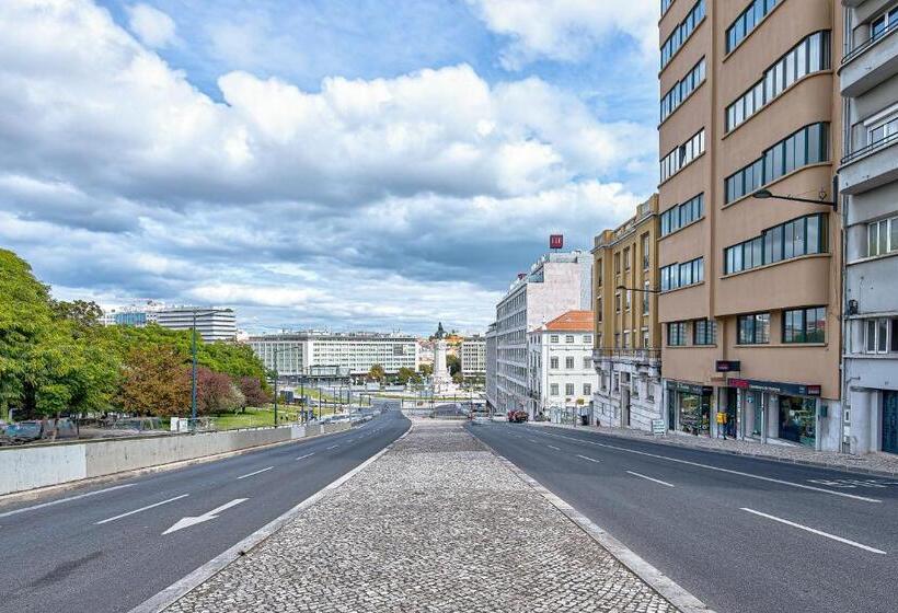 ペンション Castilho Residence