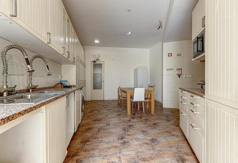 ペンション Castilho Residence