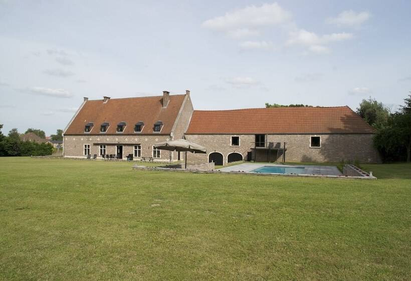 Пансион Chapeauveau Gîte   B&b   Events