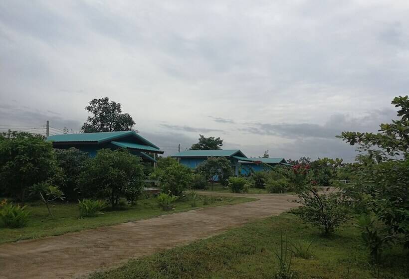 膳宿费 Charoensook Resort