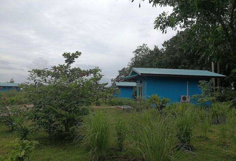 膳宿费 Charoensook Resort