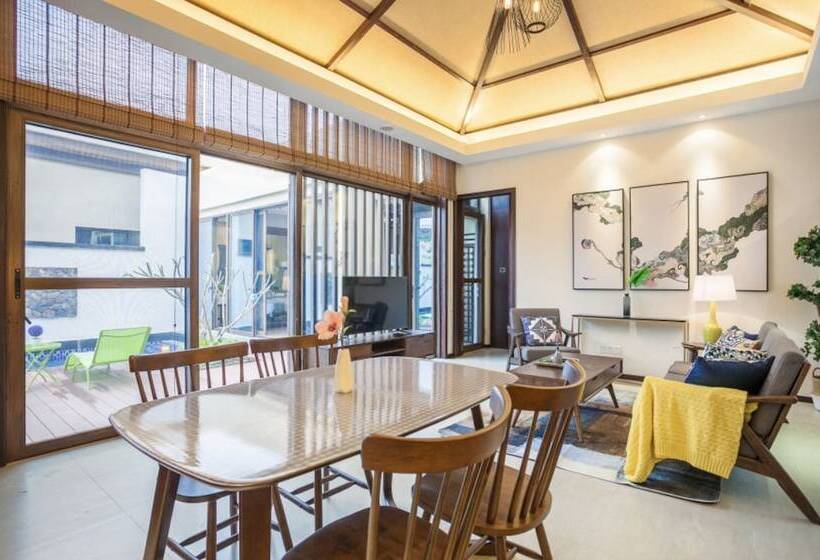 Pensjonat Chilann Sanya