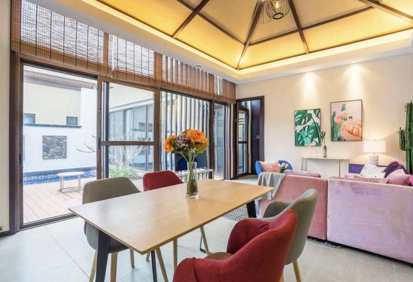 Pensjonat Chilann Sanya