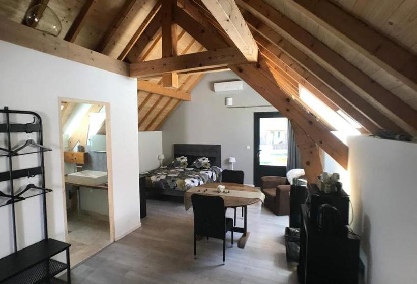 פנסיון Golf De La Chassagne