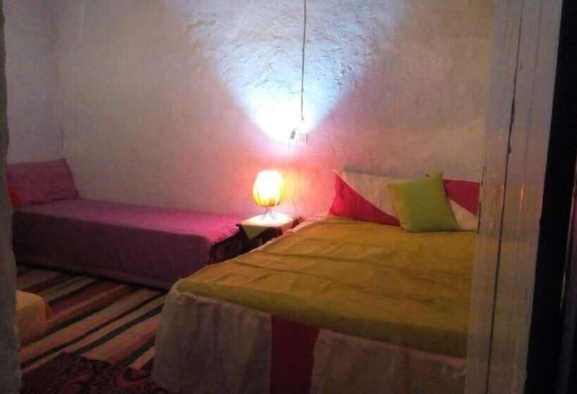 پانسیون Haddouch House