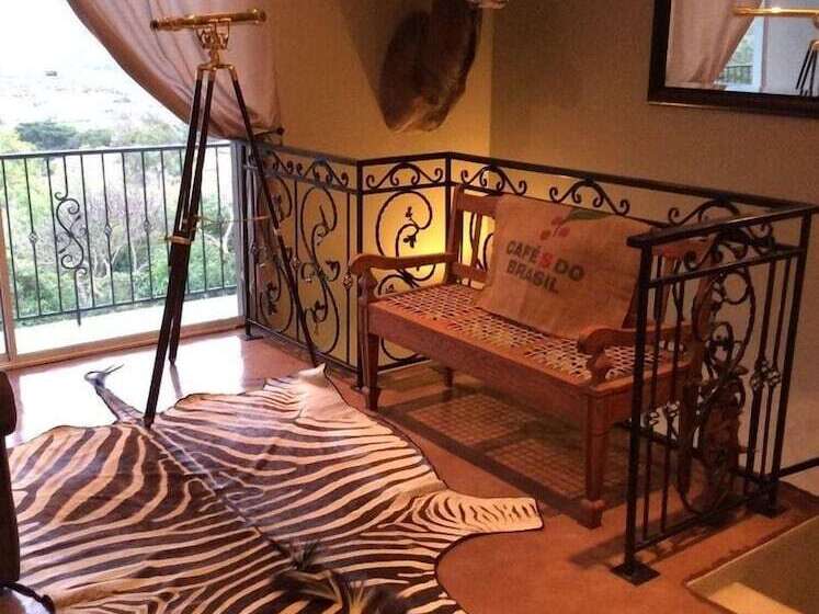 פנסיון Hamelin Guest House