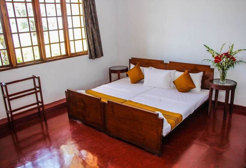 Пансион Hatale Mini Worlds End Bungalow