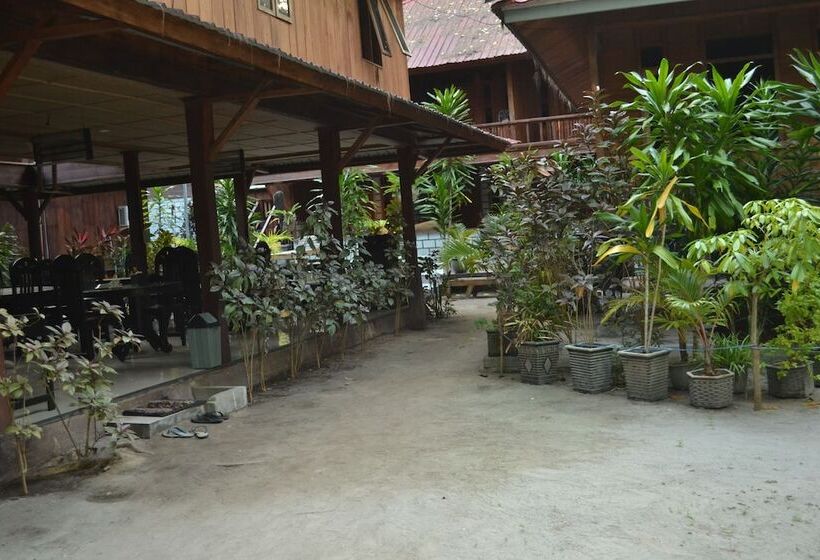 פנסיון Hoga Dive Inn Wakatobi