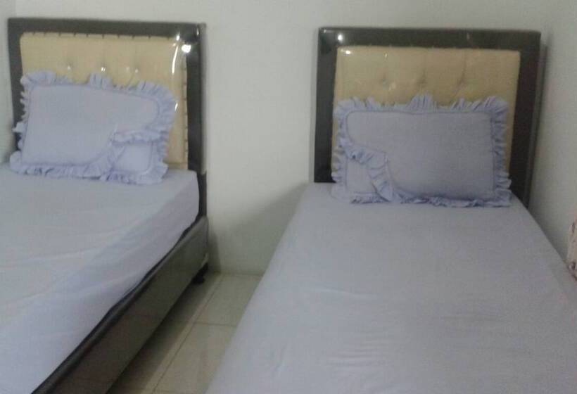 ペンション Home Stay Ridho Ilaahi Duri Riau