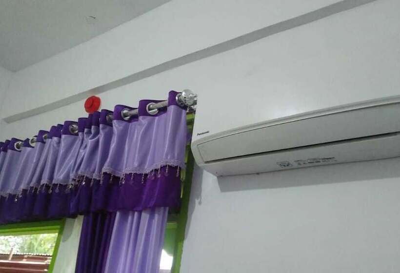 ペンション Home Stay Ridho Ilaahi Duri Riau