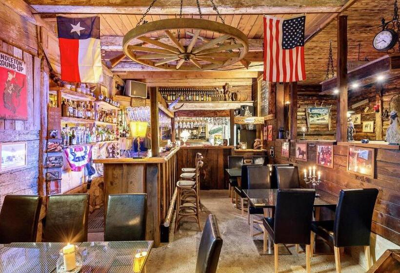 بنسيون J A Ranch Bed & Breakfast