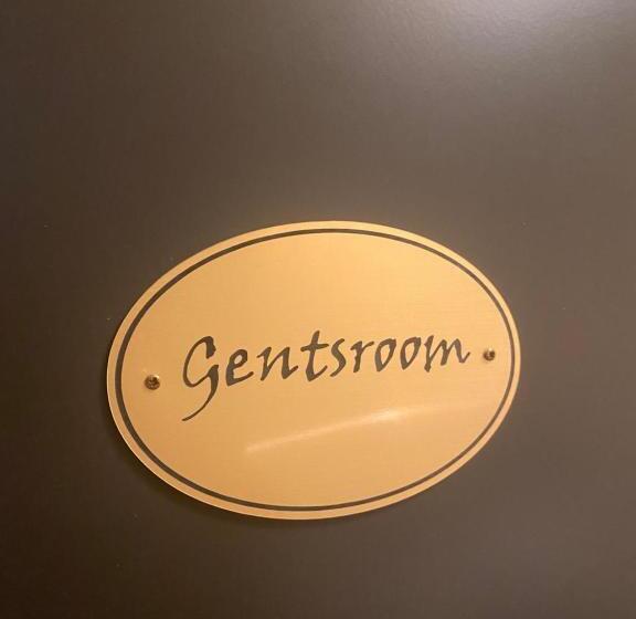 بنسيون J A Ranch Bed & Breakfast