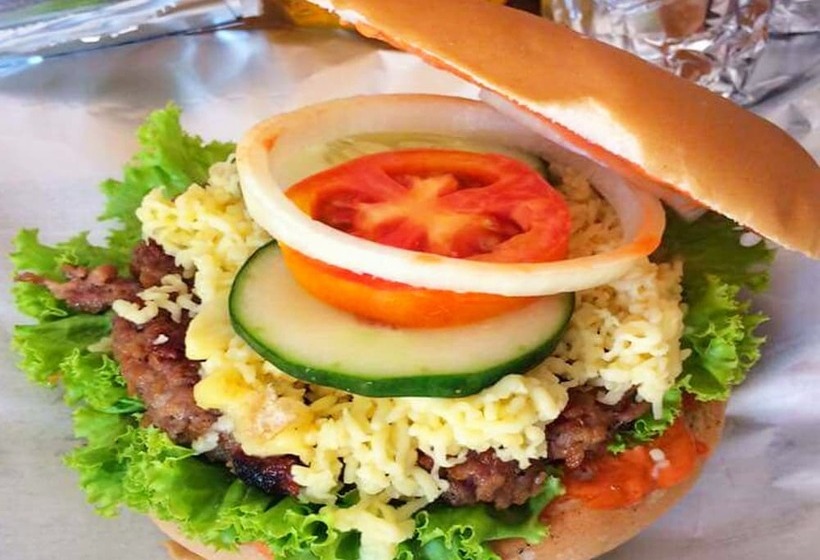 پانسیون Jurisu Resort