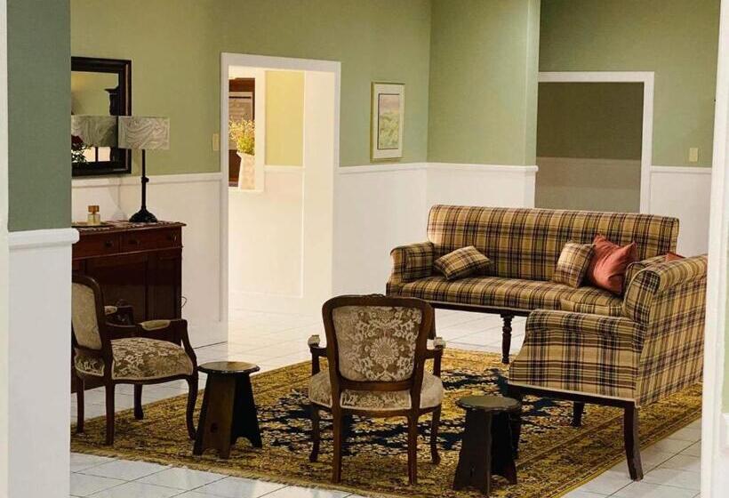 Пансион Karoo Country Guesthouse