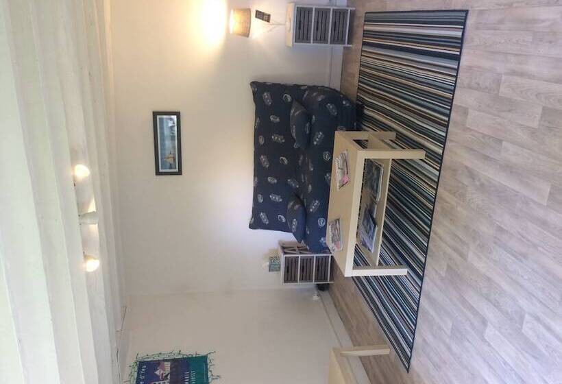 ペンション La Chambrée Des Colombes