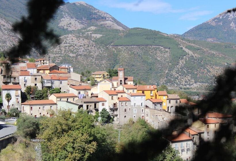 פנסיון La Chiazzolla