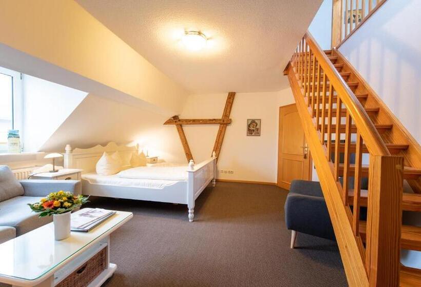 بنسيون Landhaus Jägerhof