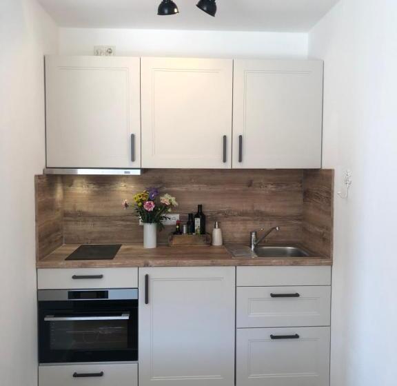 بنسيون Landhaus Jägerhof