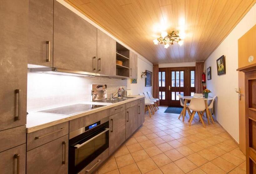 بنسيون Landhaus Jägerhof