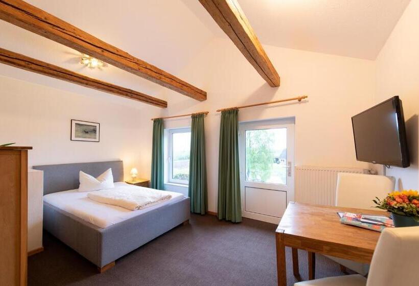 بنسيون Landhaus Jägerhof