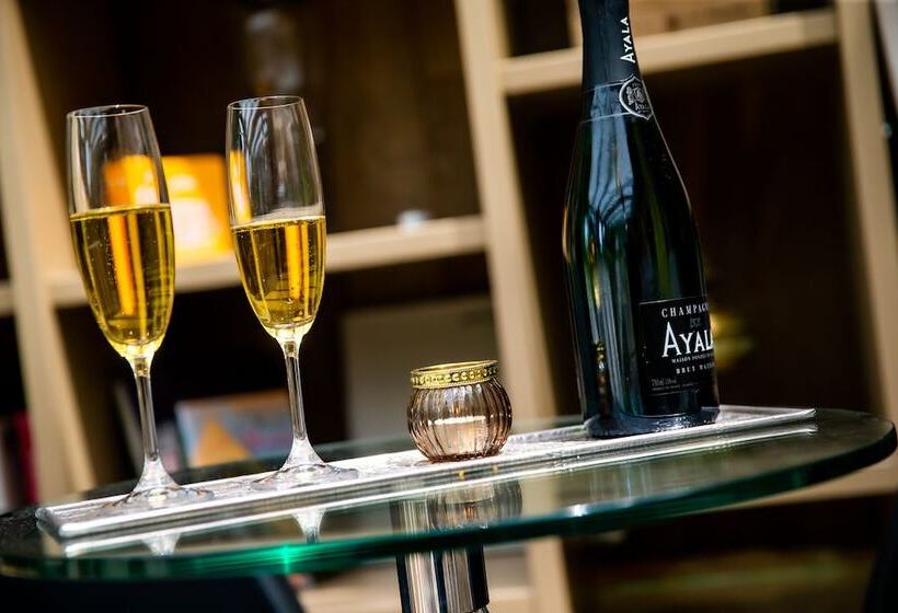 ペンション Maison D Hôtes La Ferme De L Oudon & Spa